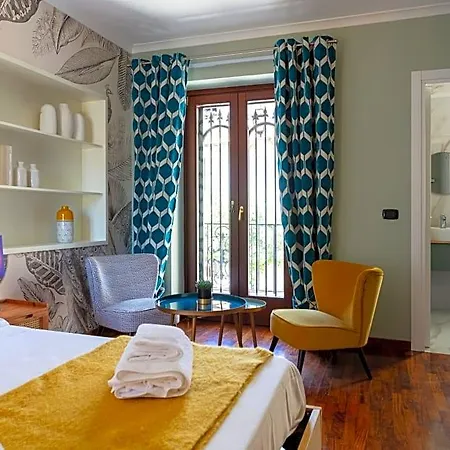 Pavean Bed & Breakfast 4*